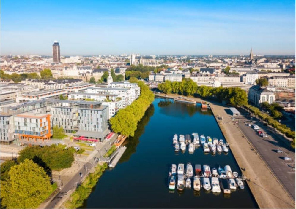Апартаменты La Cite Des Coeurs Lu Parking Inclus Нант Экстерьер фото